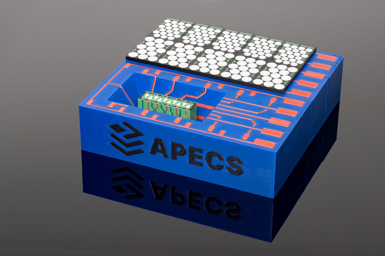 3D-Druck eines Demonstrators der quasimonolithischen Integration mit Chiplet im Pocket.