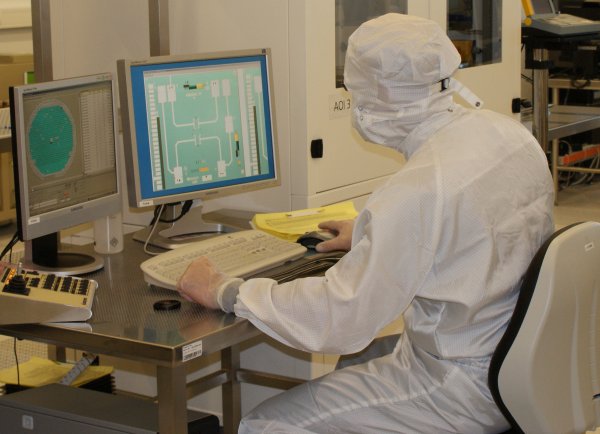 Automatische optische Inspektion von Mikrochips