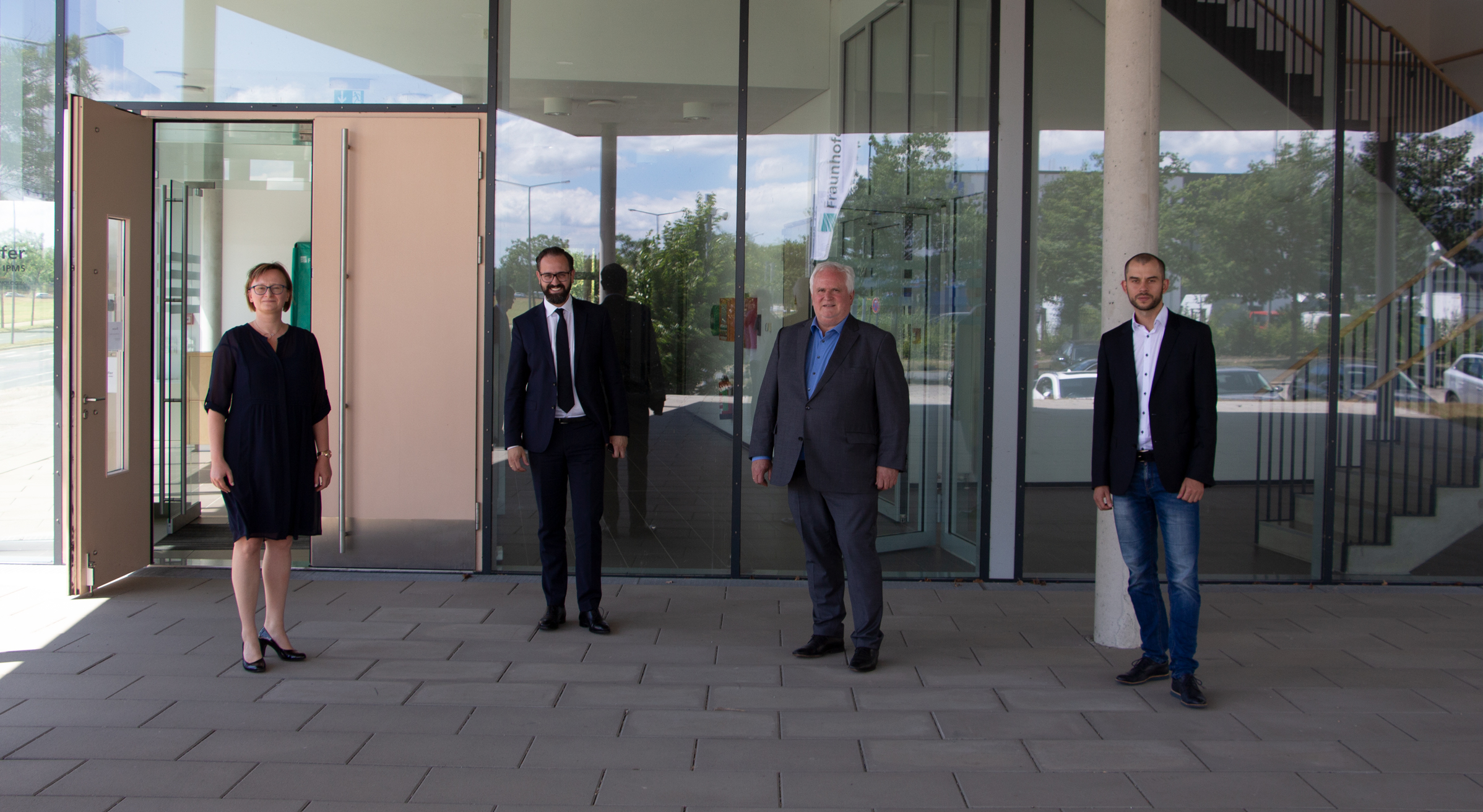 Dr. Wenke Weinreich, Wissenschaftsminister Sebastian Gemkow, Prof. Hubert Lakner und Dr. Benjamin Uhlig (v.l.n.r.)